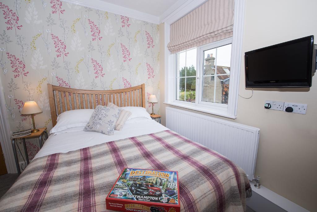 The Maples Bed & Breakfast Hythe  Luaran gambar