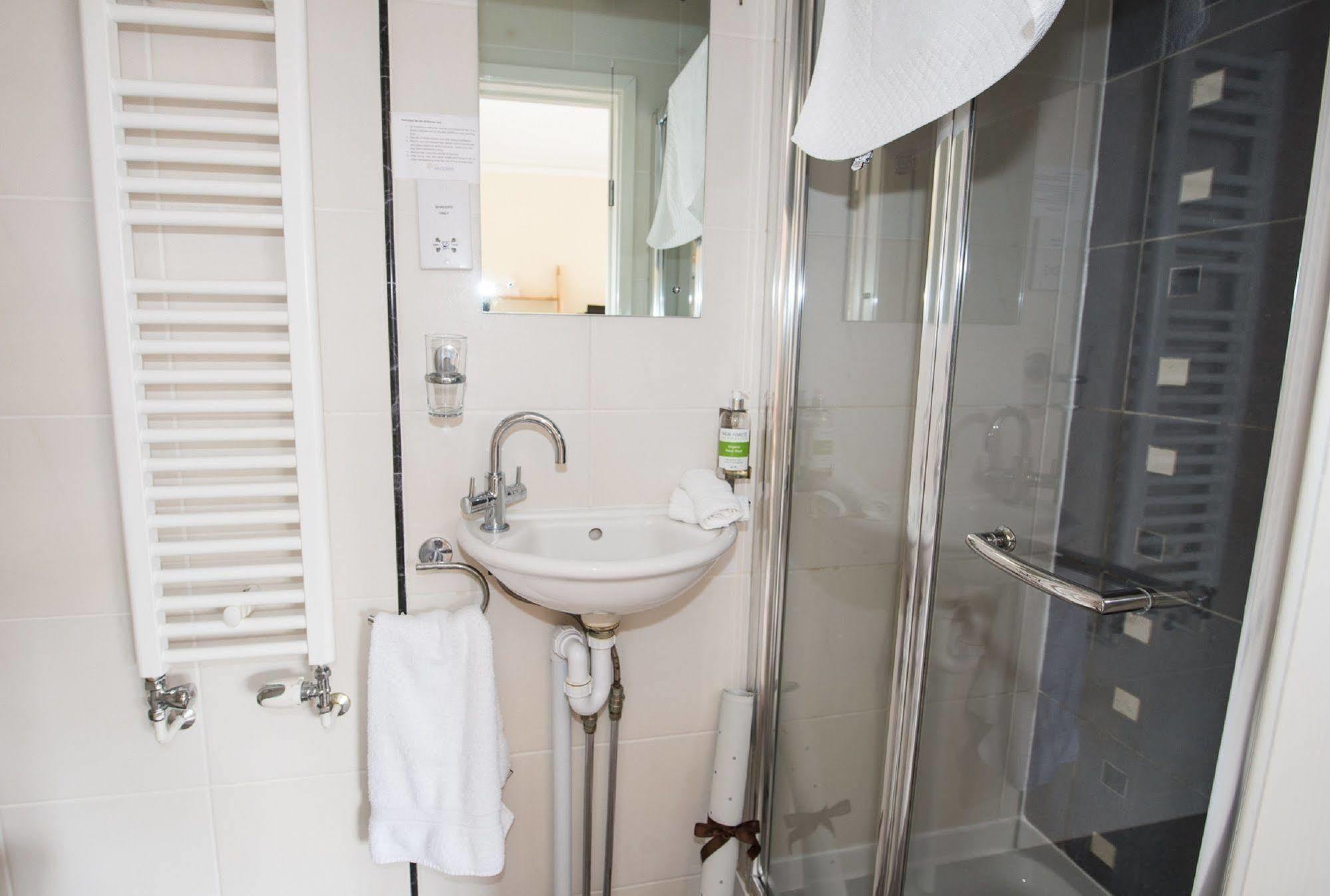 The Maples Bed & Breakfast Hythe  Luaran gambar