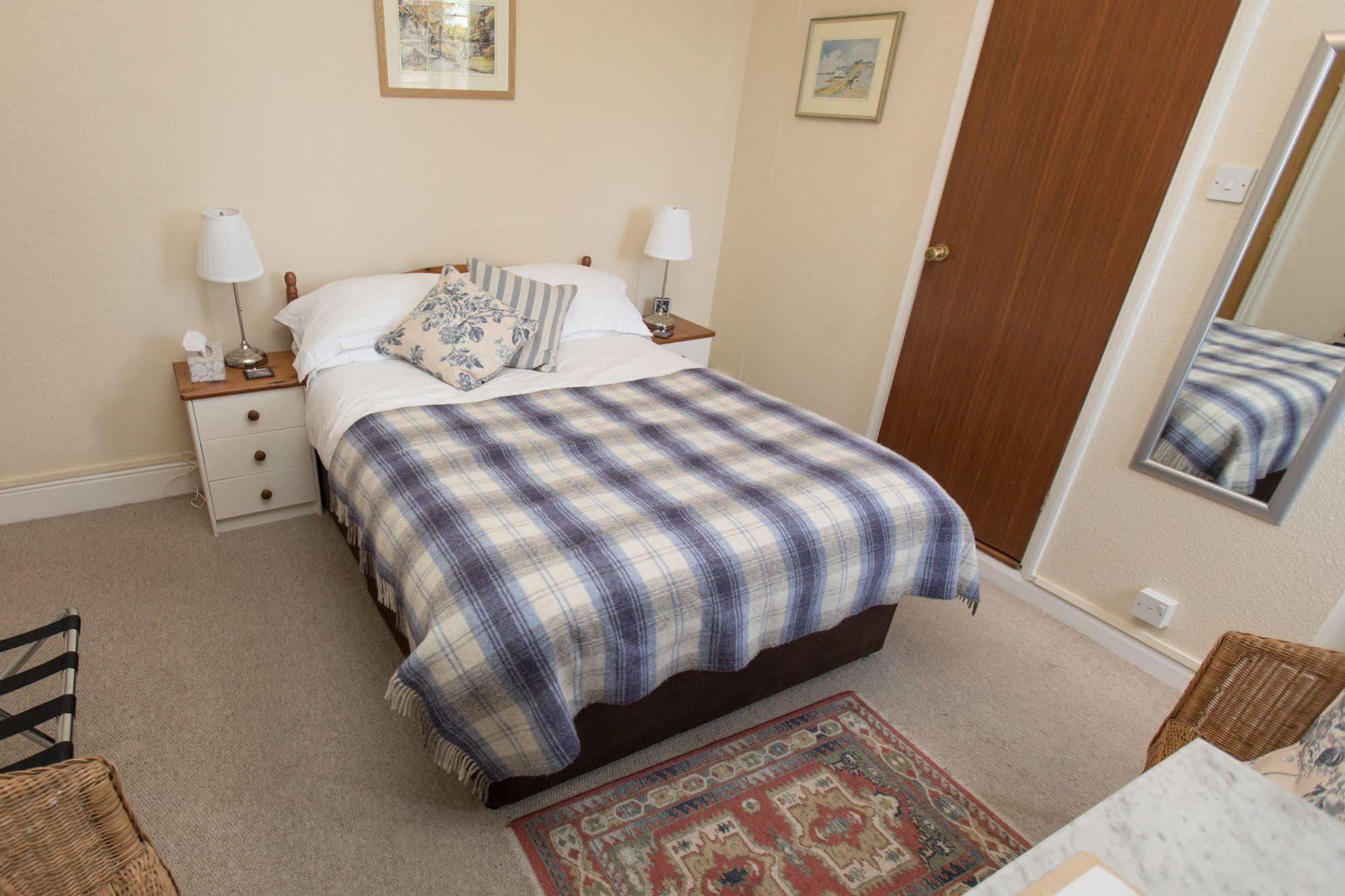 The Maples Bed & Breakfast Hythe  Luaran gambar